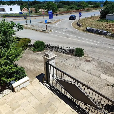 Casa Dori Holiday home *