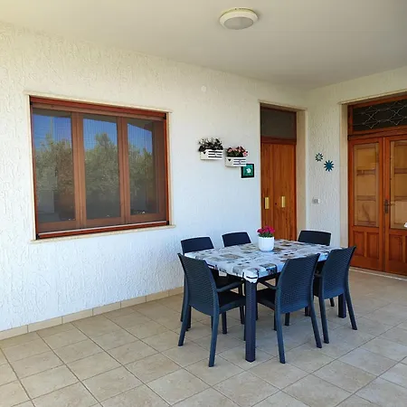 Casa Dori Holiday home Cisternino
