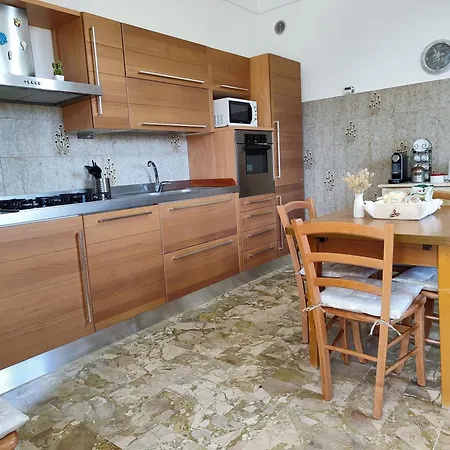 Casa Dori Holiday home *